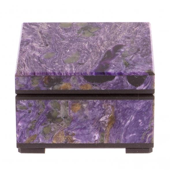 Шкатулка из чароита 6,5х6,5х4 см 125133