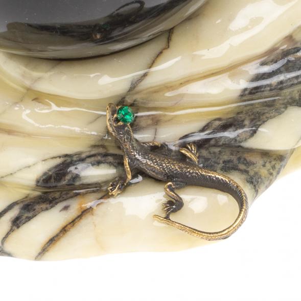 Композиция с шаром &amp;quot;Ящерица на скале&amp;quot; из мрамора 10,5 см 126881