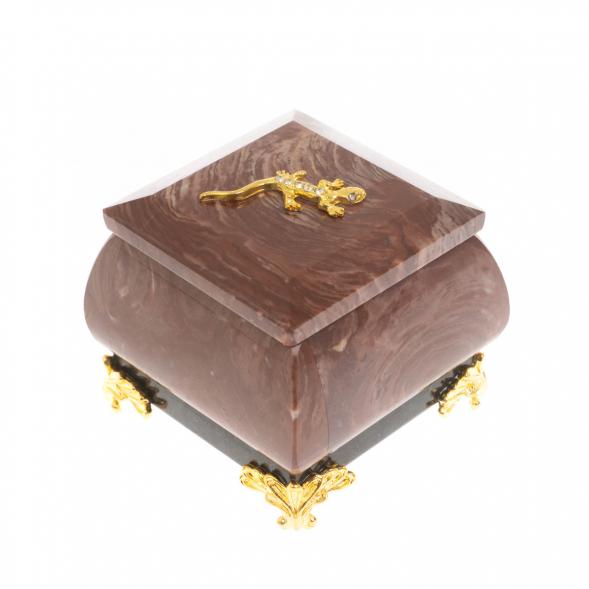 Шкатулка квадратная с ящерицей камень лемезит 6х6х5 см 129822