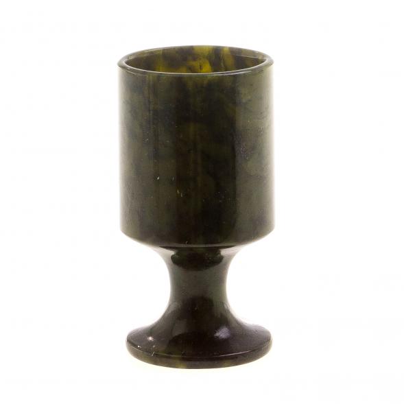 Рюмка на ножке камень нефрит 4х7,5 см 121402