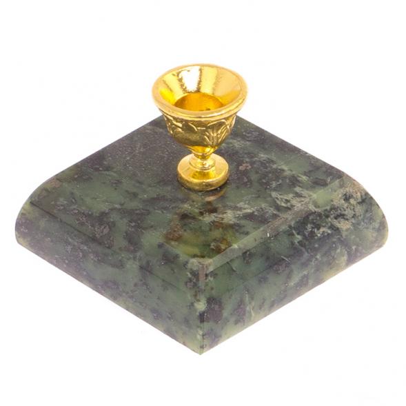 Подсвечник церковный из нефрита 4,5х4,5х3,5 см 126119