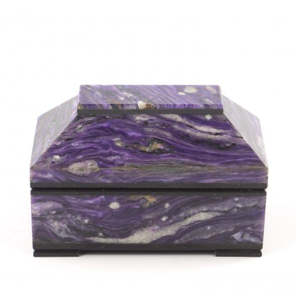 Ларец из камня чароит &amp;quot;Очарование&amp;quot; 9х6х9 см 121850