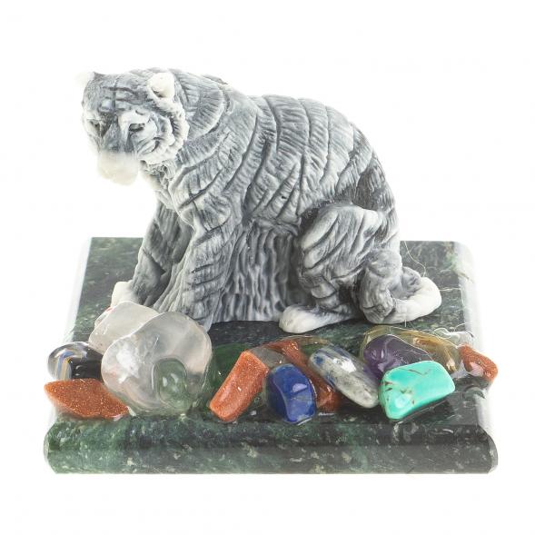 Сувенирная фигурка &amp;quot;Амурский тигр&amp;quot; из змеевика и мрамолита - символ 2022 года