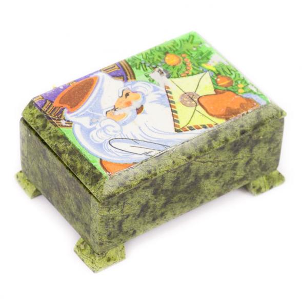 Шкатулка &amp;quot;Дед Мороз&amp;quot; камень змеевик 112201