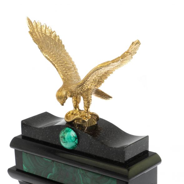 Настольные часы с ручками &amp;quot;Орел&amp;quot; из малахита 127765