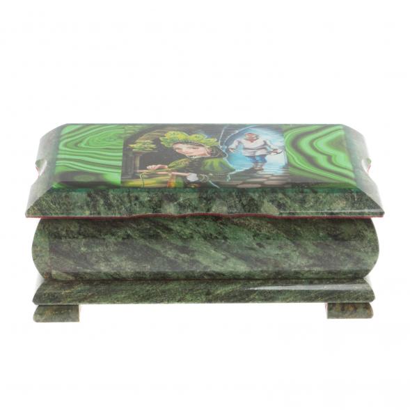 Шкатулка &amp;quot;Хозяйка медной горы и Данила Мастер&amp;quot; с иллюстрацией малахит 18х9х8 см 127126