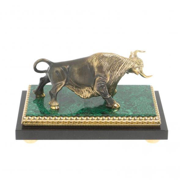 Бронзовая статуэтка &amp;quot;Бык&amp;quot; на подставке из малахита цвет патина 127447
