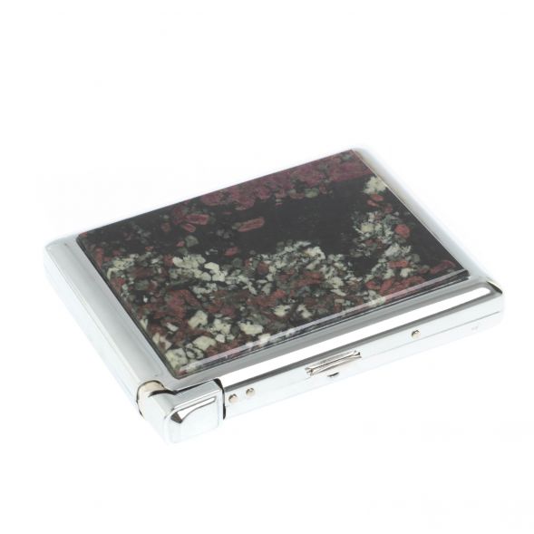 Портсигар на 20 сигарет с зажигалкой камень эвдиалит 128069