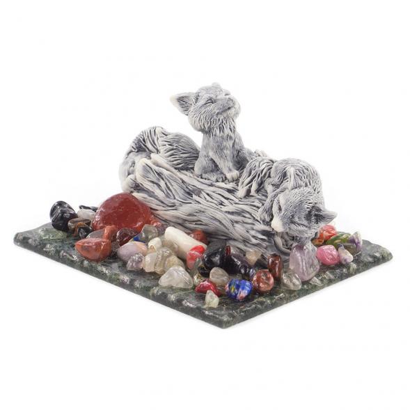 Сувенир &amp;quot;Лисята на бревне&amp;quot; из мрамолита 119821