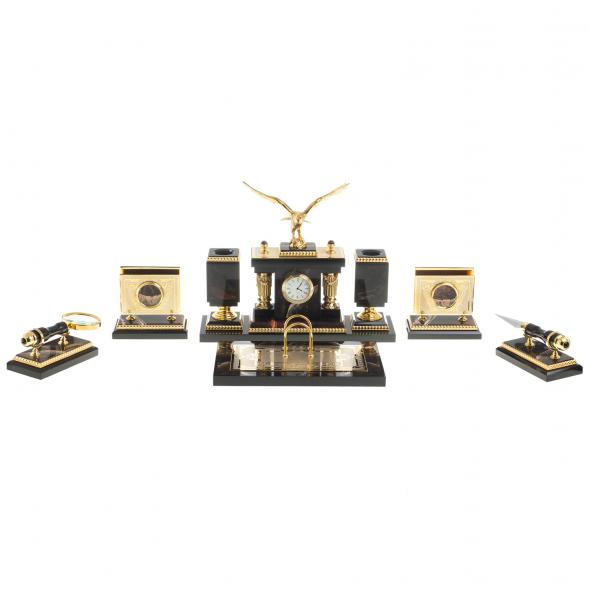 Настольный набор из яшмы и долерита &amp;quot;Орел&amp;quot; 114001