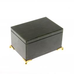 Шкатулка из нефрита 9х6,3х4,5 см