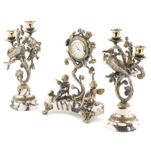 Каминные часы &amp;quot;Колибри&amp;quot; из мрамора с канделябрами из бронзы 120105