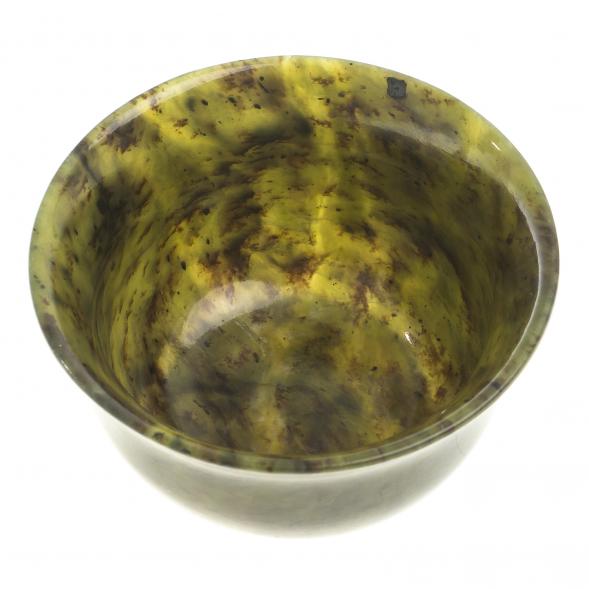 Пиала чайная из натурального камня нефрит 8х8х4 см / Чашка чайная / Пиала для чая