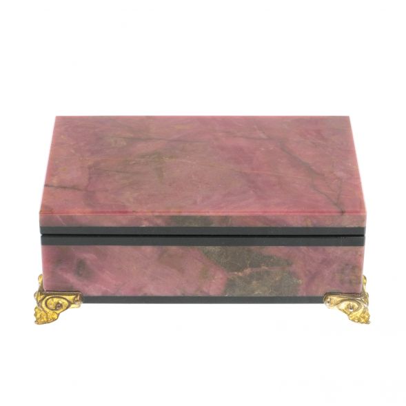 Шкатулка из родонита 11х7х4,5 см 128475