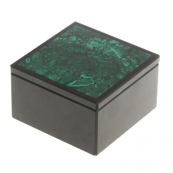 Шкатулка из малахита 8х8х4,7 см 124571