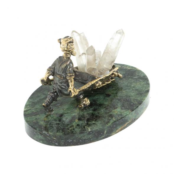 Статуэтка &amp;quot;Старатель с тачкой&amp;quot; из бронзы камень кварц 128323