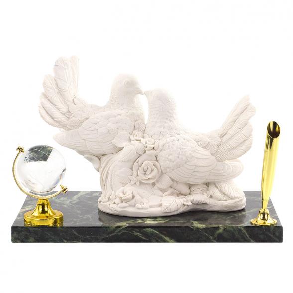 Подставка под ручку &amp;quot;Два голубя&amp;quot; из мрамолита 120574