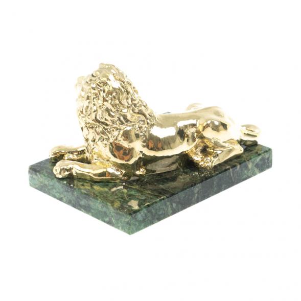 Статуэтка из бронзы &amp;quot;Лев лежит&amp;quot; на подставке из змеевика 128328