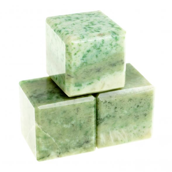 Кубик камень везувиан 22 мм 123478