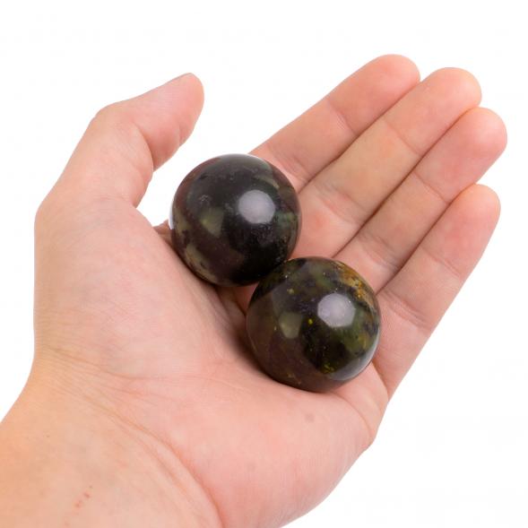 Нефритовые массажные шары 3,5 см / шары для массажа рук из нефрита