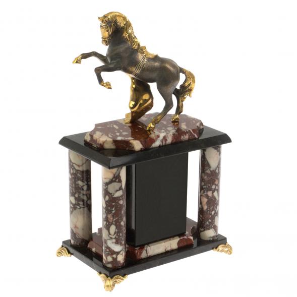 Часы &amp;quot;Конь с попоной&amp;quot; креноид бронза 116659