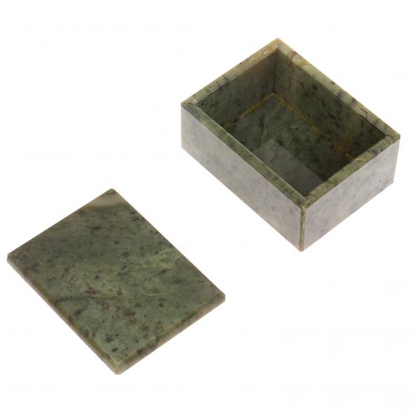 Шкатулка из нефрита 7,5х5,5х4 см 126760