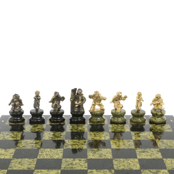 Шахматы &amp;quot;Спортивные&amp;quot; из бронзы и змеевика 127305