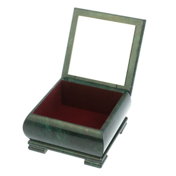 Шкатулка &amp;quot;Хозяйка медной горы и Данила мастер&amp;quot; камень змеевик 13х13х8 см 128334