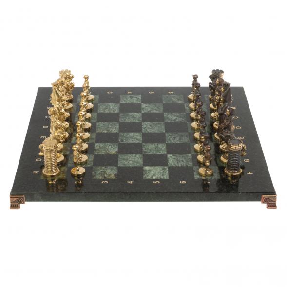 Шахматы подарочные &amp;quot;Камелот&amp;quot; из бронзы и шабровского змеевика 40х40 см 126838