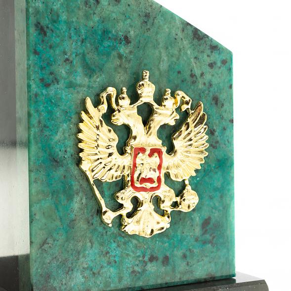 Настольная визитница &amp;quot;Щит&amp;quot; из темно-зеленого змеевика 123660