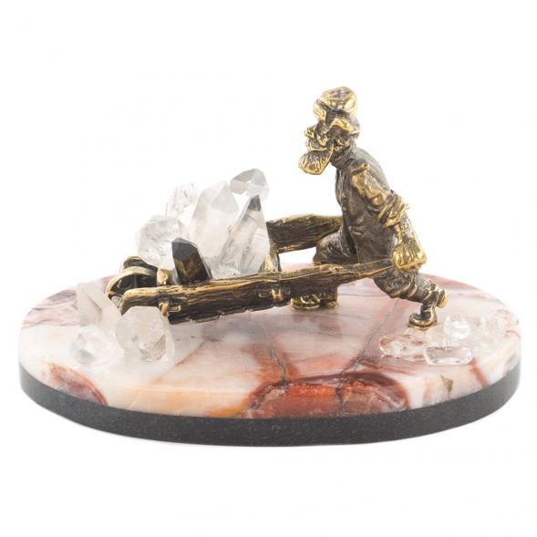 Статуэтка &amp;quot;Старатель с тачкой&amp;quot; из креноида и бронзы 120028