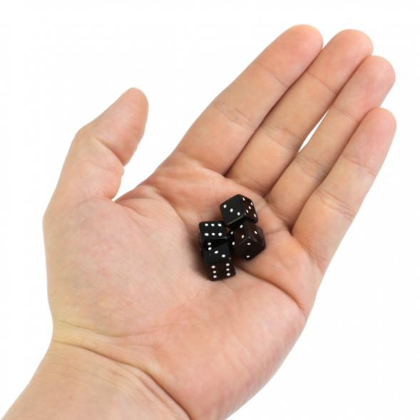 Кубики зарики 1 см черные 4 шт 128489