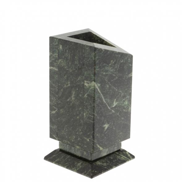 Карандашница из шабровского змеевика 126459