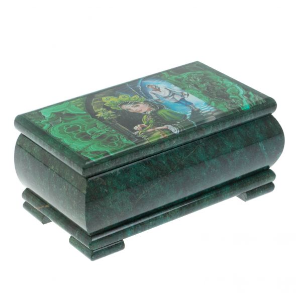 Шкатулка &amp;quot;Хозяйка медной горы и Данила&amp;quot; из змеевика 18х10х8,5 см 128417