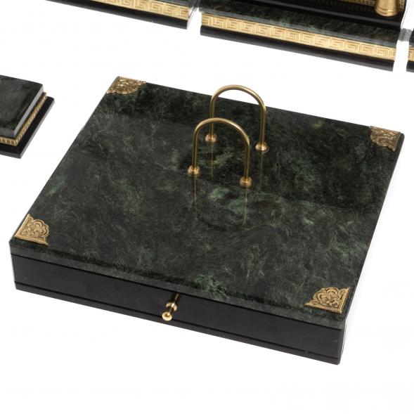 Письменный настольный набор &amp;quot;Лев&amp;quot; из змеевика 130039