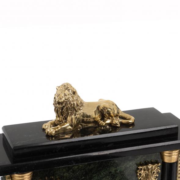 Письменный настольный набор &amp;quot;Лев&amp;quot; из змеевика 130039