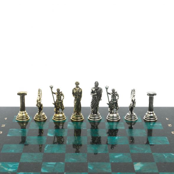 Шахматы &amp;quot;Римские лучники&amp;quot; доска 28х28 см из змеевика 127715