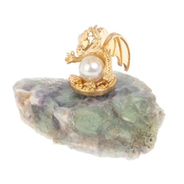Сувенир &amp;quot;Дракончик с жемчугом&amp;quot; из флюорита 126843
