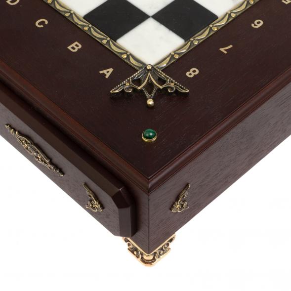 Подарочный шахматный ларец &amp;quot;Русские&amp;quot; фигуры из бронзы 119021