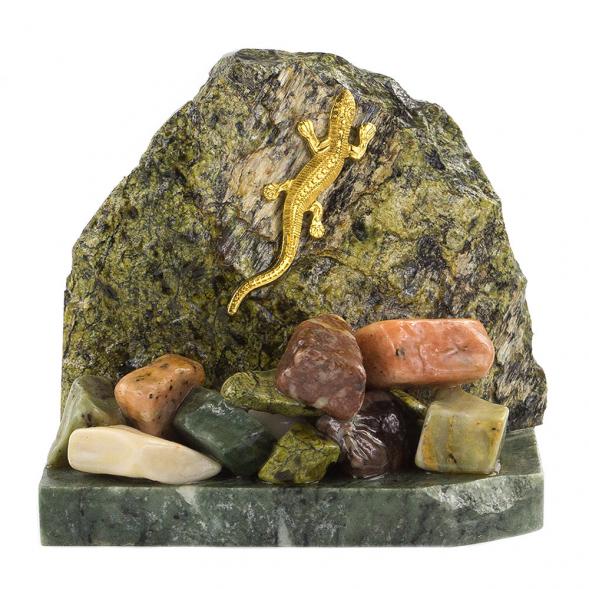 Сувенир &amp;quot;Ящерица на скале&amp;quot; змеевик лемезит 120589