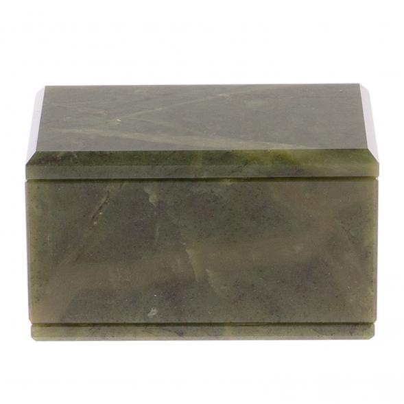 Шкатулка из натурального нефрита 10х7х5,5 см / подарочная шкатулка для хранения ювелирных украшений, бижутерии