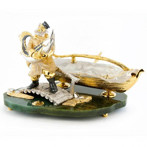 Икорница &amp;quot;Дед с осетром&amp;quot; камень нефрит 113830