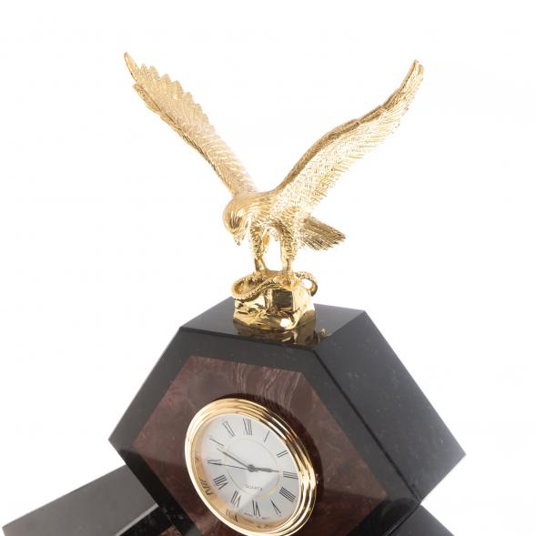 Настольный набор из лемезита &amp;quot;Орел&amp;quot; с лотком для бумаг А4 и бюваром / Канцелярский набор / Набор письменных принадлежностей / На стол руководителю