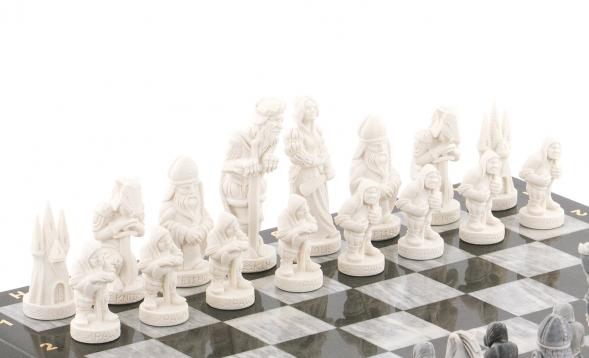 Сувенирные шахматы &amp;quot;Средневековье&amp;quot; камень мрамор змеевик 40х40 см 119963