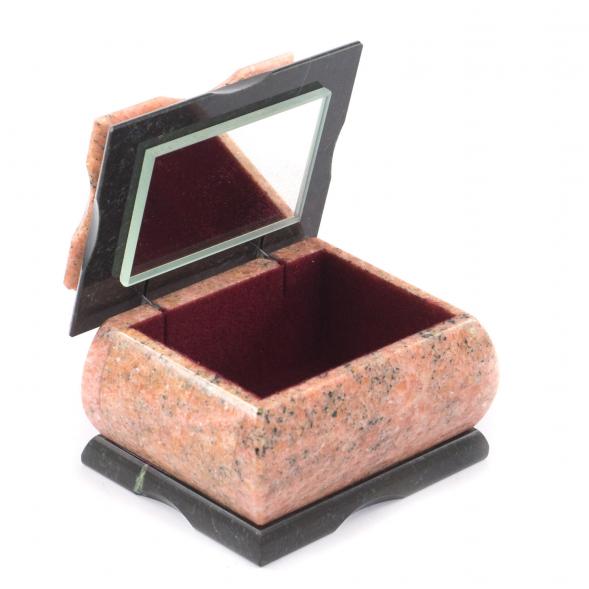 Шкатулка из розового мрамора &amp;quot;Оригинал&amp;quot; 10х8х7,5 мм 121458