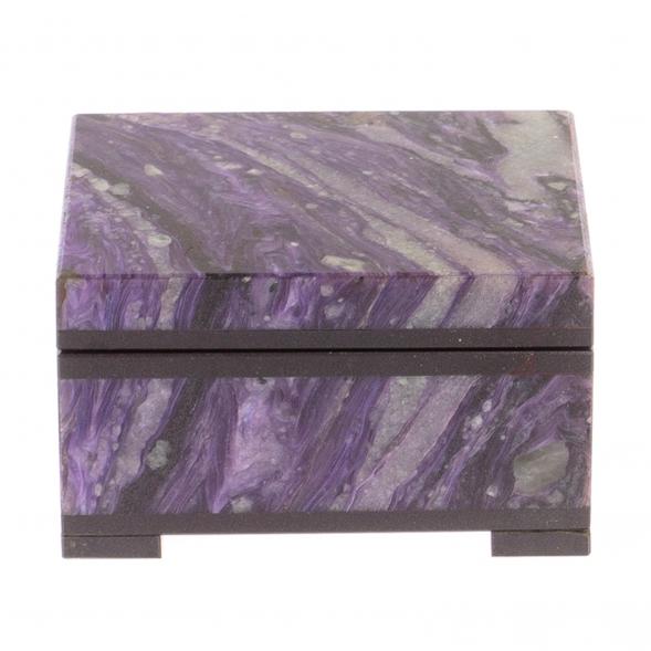 Шкатулка из камня чароит 7,5х6,5х4 см 125725