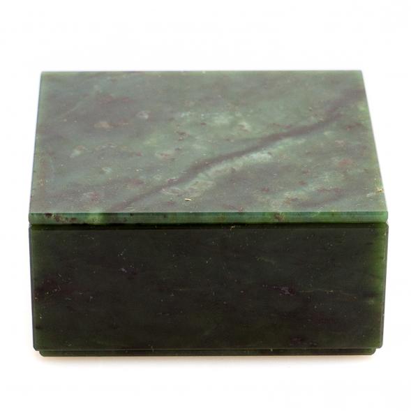 Шкатулка из нефрита 7,5х7,5х3,5 см 124819