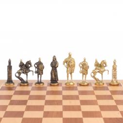 Шахматный ларец "Русские" фигуры из бронзы, доска бук 39х39 см