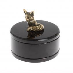 Шкатулка круглая &amp;quot;Лисенок&amp;quot; из черного обсидиана 7,5х7,5х8 см