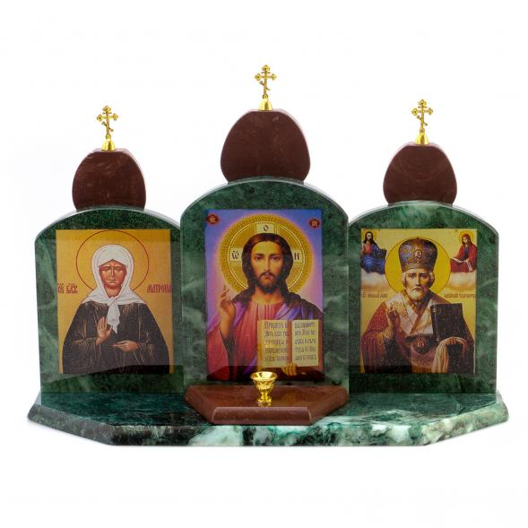 Икона настольная с подсвечником &amp;quot;Триптих Спаситель, Матрона Московская, Николай Чудотворец&amp;quot; змеевик, лемезит 33,5х9,5х24 см